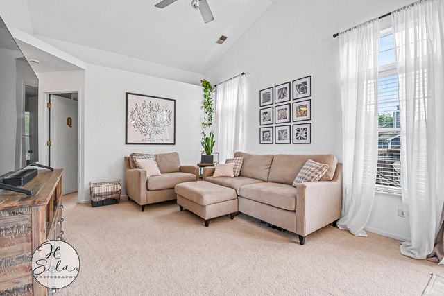 2035 Waverly Lane 2035, Algonquin, IL 60102