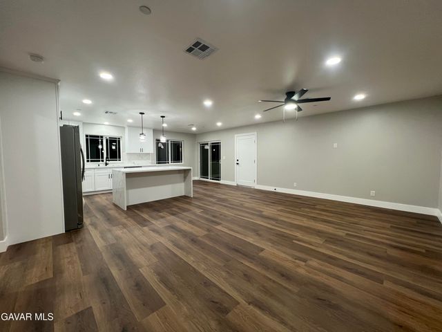 9506 East Avenue T14, Littlerock, CA 93543