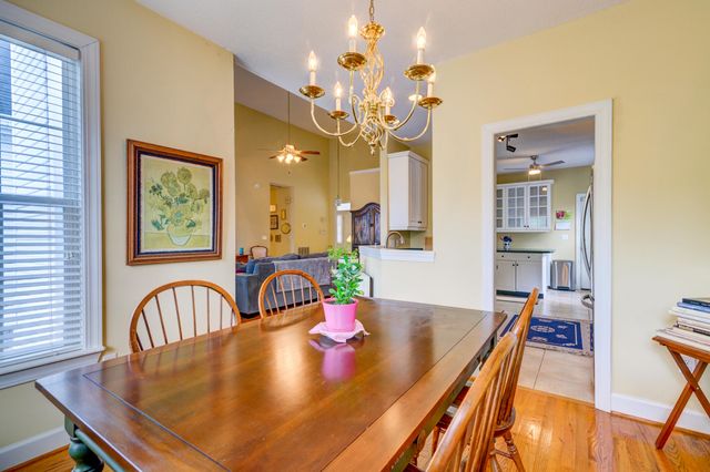 67 Oyster Point Row, Charleston, SC 29412