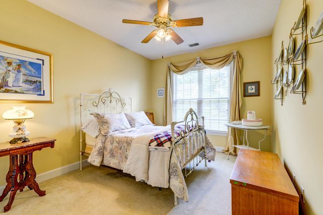 67 Oyster Point Row, Charleston, SC 29412