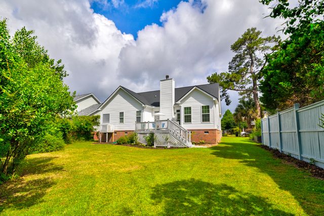 67 Oyster Point Row, Charleston, SC 29412