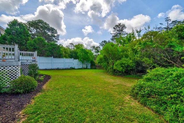 67 Oyster Point Row, Charleston, SC 29412