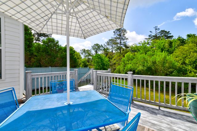 67 Oyster Point Row, Charleston, SC 29412