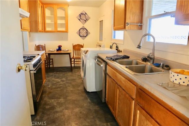 9554 Tudor, Montclair, CA 91763