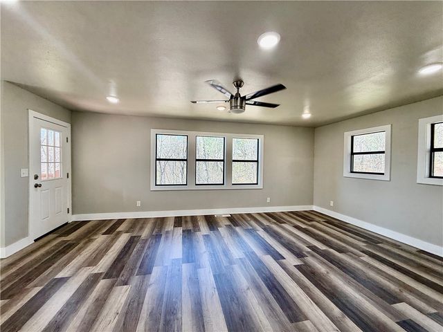 24 Hampstead Lane, Bella Vista, AR 72714