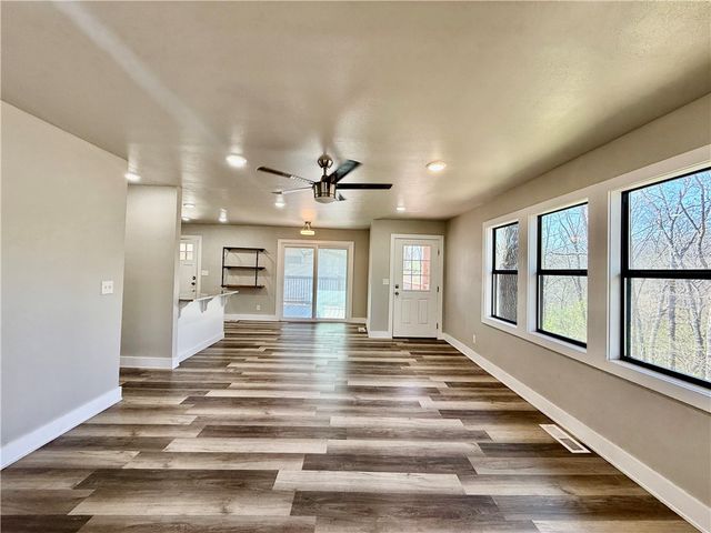 24 Hampstead Lane, Bella Vista, AR 72714