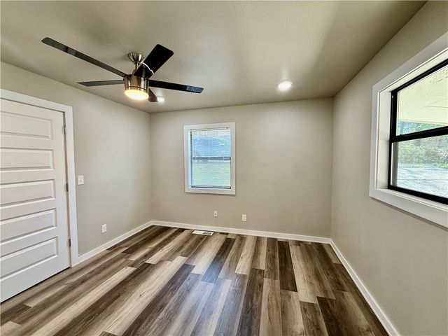 24 Hampstead Lane, Bella Vista, AR 72714