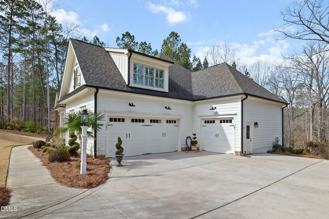 197 Boxwood Drive, Pittsboro, NC 27312