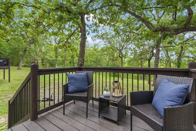 288 Black Oak Resort Lane, Lampe, MO 65681