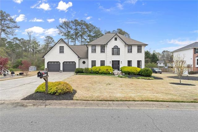 1512 Tennessee Walker Drive NE, Roswell, GA 30075