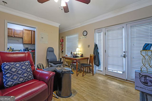 6980 Roswell Road B11, Atlanta, GA 30328