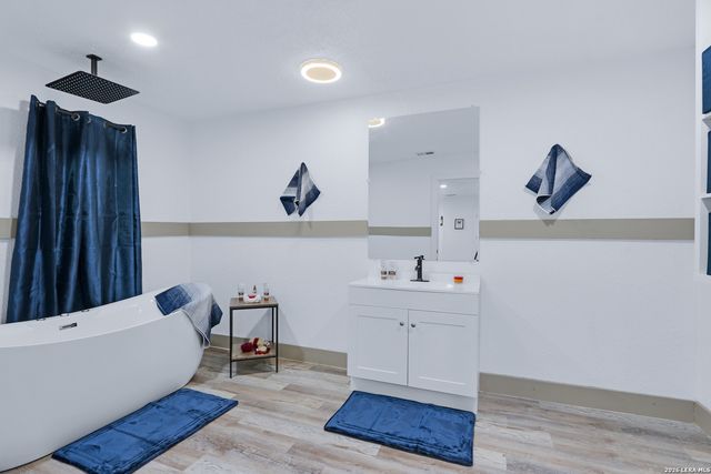 615 Gulf St, San Antonio, TX 78202