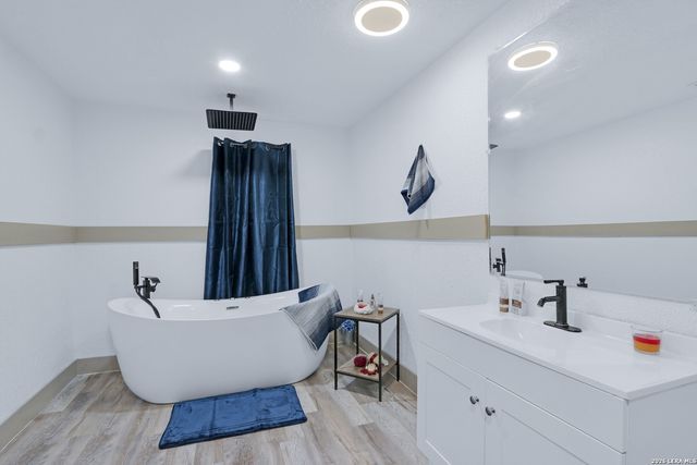 615 Gulf St, San Antonio, TX 78202