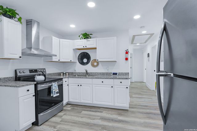 615 Gulf St, San Antonio, TX 78202