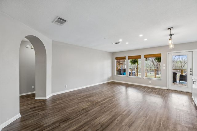 7419 Pusch Ridge LOOP, Austin, TX 78749