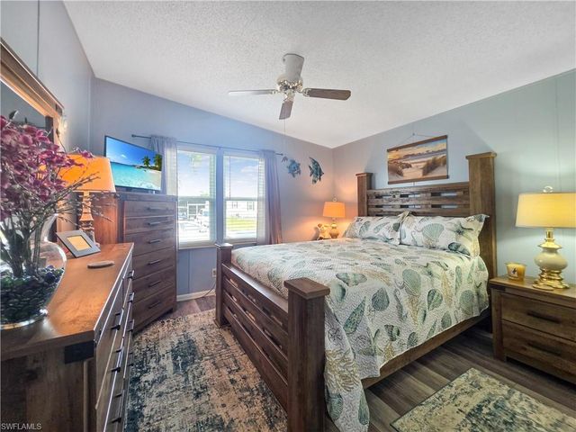 264 Lakeside DR, North Fort Myers, FL 33903