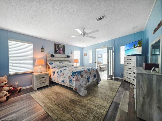 264 Lakeside DR, North Fort Myers, FL 33903