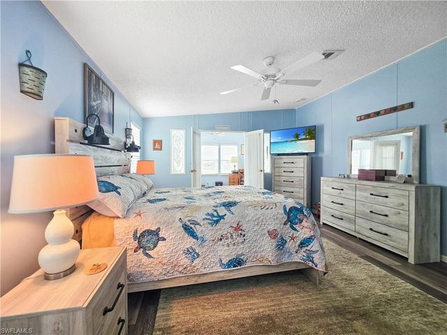 264 Lakeside DR, North Fort Myers, FL 33903