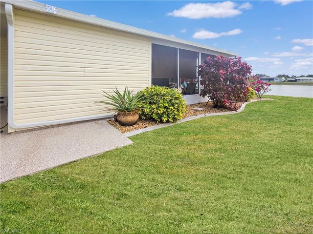 264 Lakeside DR, North Fort Myers, FL 33903