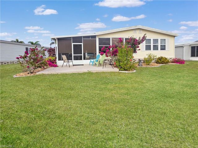 264 Lakeside DR, North Fort Myers, FL 33903