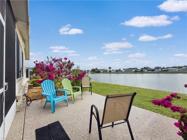 264 Lakeside DR, North Fort Myers, FL 33903