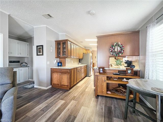 264 Lakeside DR, North Fort Myers, FL 33903