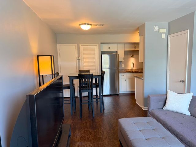 2494 Etiwan Avenue Unit L4, Charleston, SC 29414