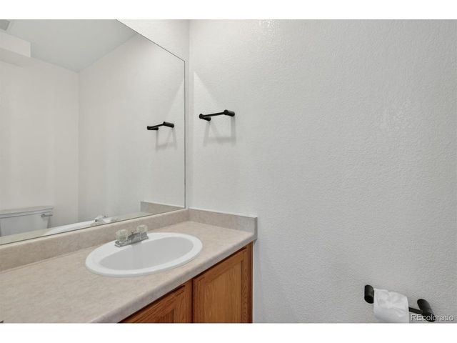 1972 E 102nd Cir, Thornton, CO 80229