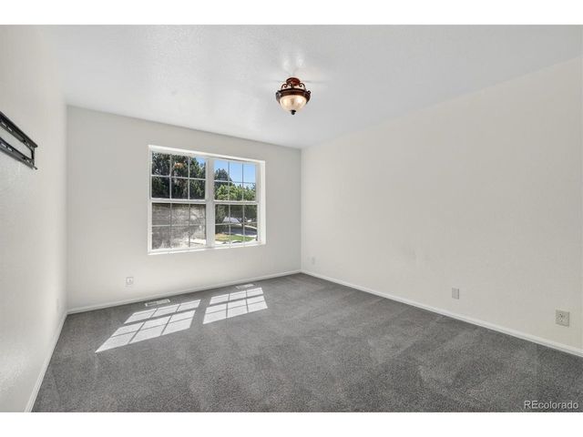 1972 E 102nd Cir, Thornton, CO 80229