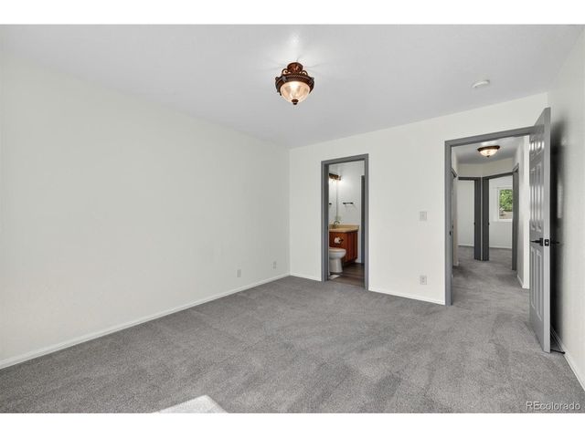 1972 E 102nd Cir, Thornton, CO 80229
