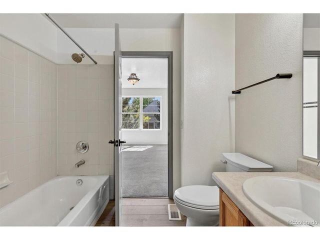 1972 E 102nd Cir, Thornton, CO 80229