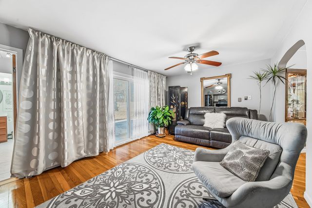 16030 Saint Louis Avenue, Markham, IL 60428