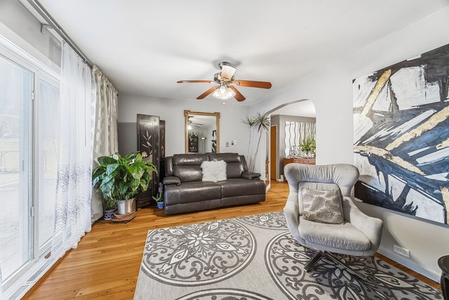 16030 Saint Louis Avenue, Markham, IL 60428