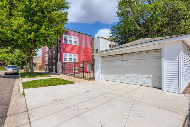 5359 S Marshfield Avenue, Chicago, IL 60609
