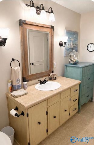 1464 Oak Drive, Boaz, AL 35956