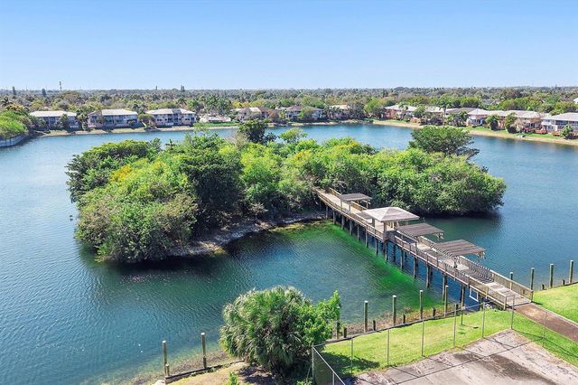 3100 NW 46th Street 203, Oakland Park, FL 33309