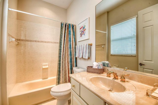 8761 Bally Bunion Road, Port St. Lucie, FL 34986