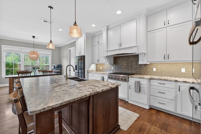 1549 PREAKNESS RUN LN, Collierville, TN 38017