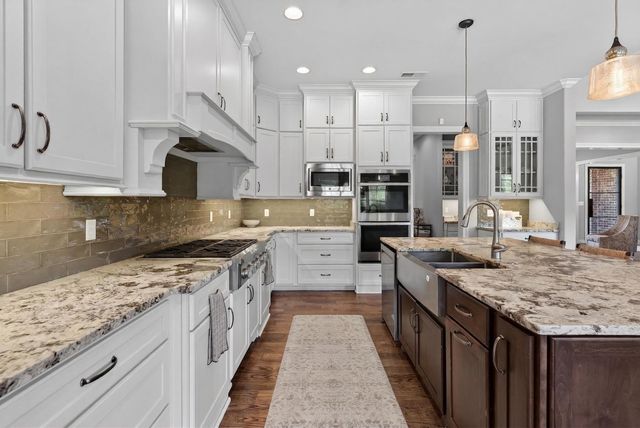 1549 PREAKNESS RUN LN, Collierville, TN 38017