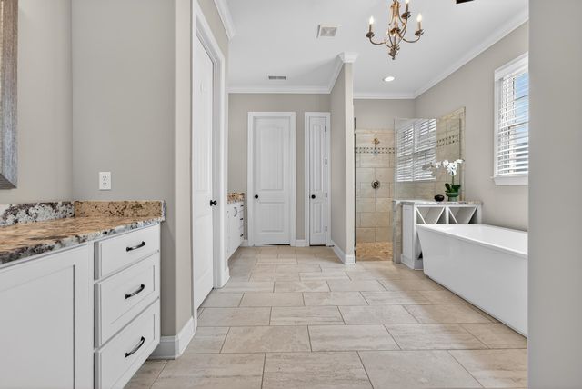 1549 PREAKNESS RUN LN, Collierville, TN 38017