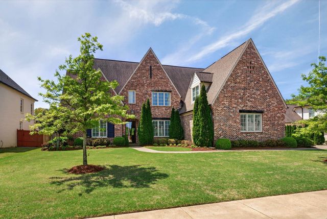 1549 PREAKNESS RUN LN, Collierville, TN 38017