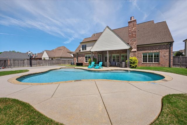 1549 PREAKNESS RUN LN, Collierville, TN 38017