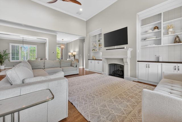 1549 PREAKNESS RUN LN, Collierville, TN 38017