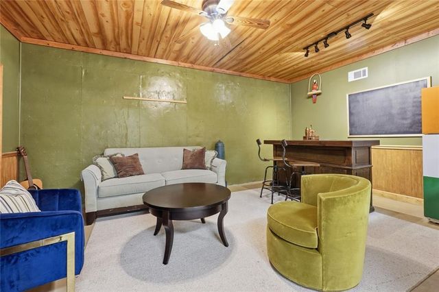 2625 Abbey Ridge SW Road, Conyers, GA 30094