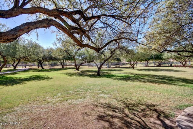 609 E MESQUITE Circle D131, Tempe, AZ 85288