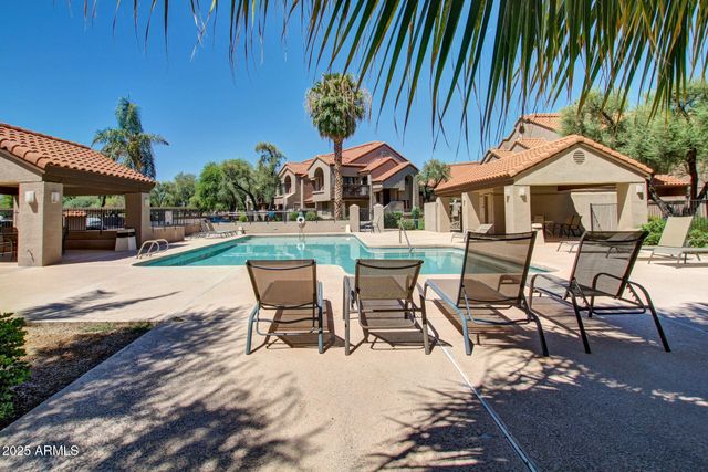 609 E MESQUITE Circle D131, Tempe, AZ 85288