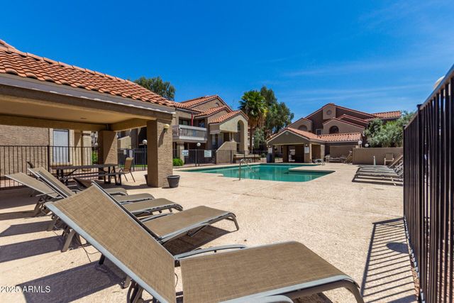 609 E MESQUITE Circle D131, Tempe, AZ 85288