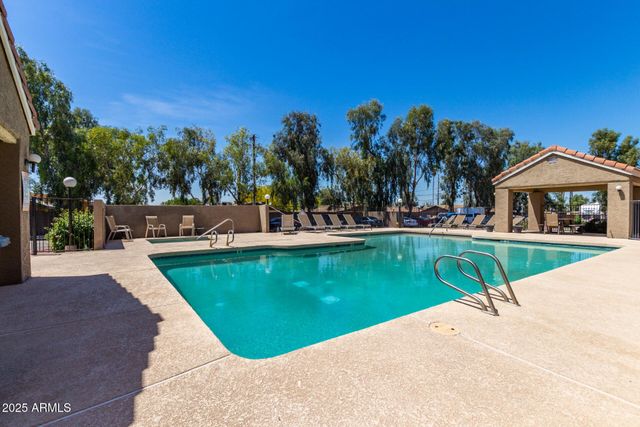 609 E MESQUITE Circle D131, Tempe, AZ 85288