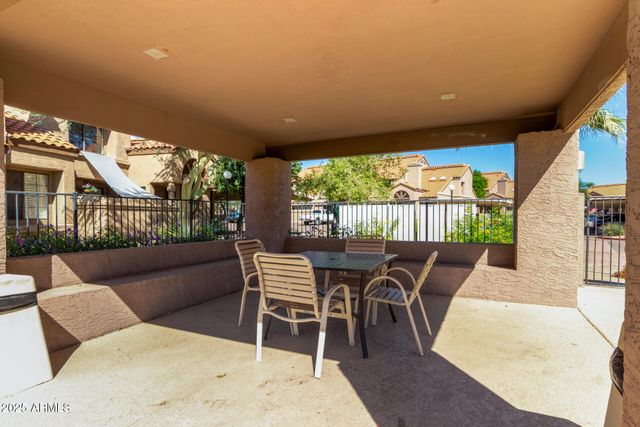 609 E MESQUITE Circle D131, Tempe, AZ 85288