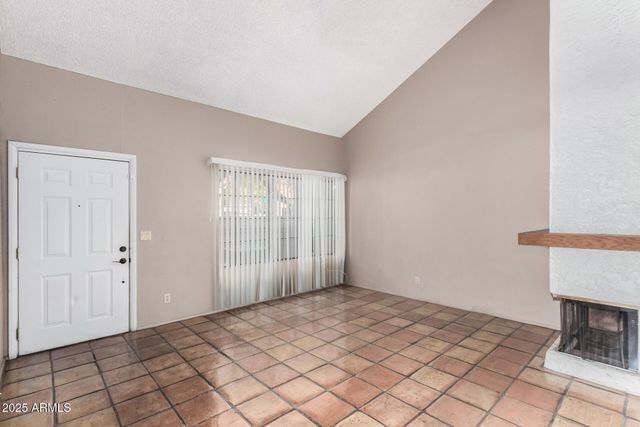 609 E MESQUITE Circle D131, Tempe, AZ 85288